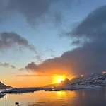 Valen Brygge, *